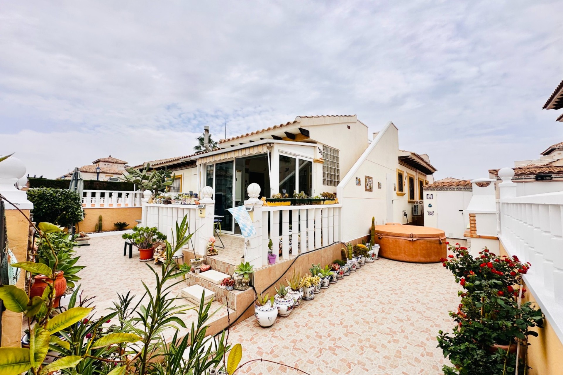 Återförsäljning - Semi Detached - Orihuela Costa - Lomas de Cabo Roig