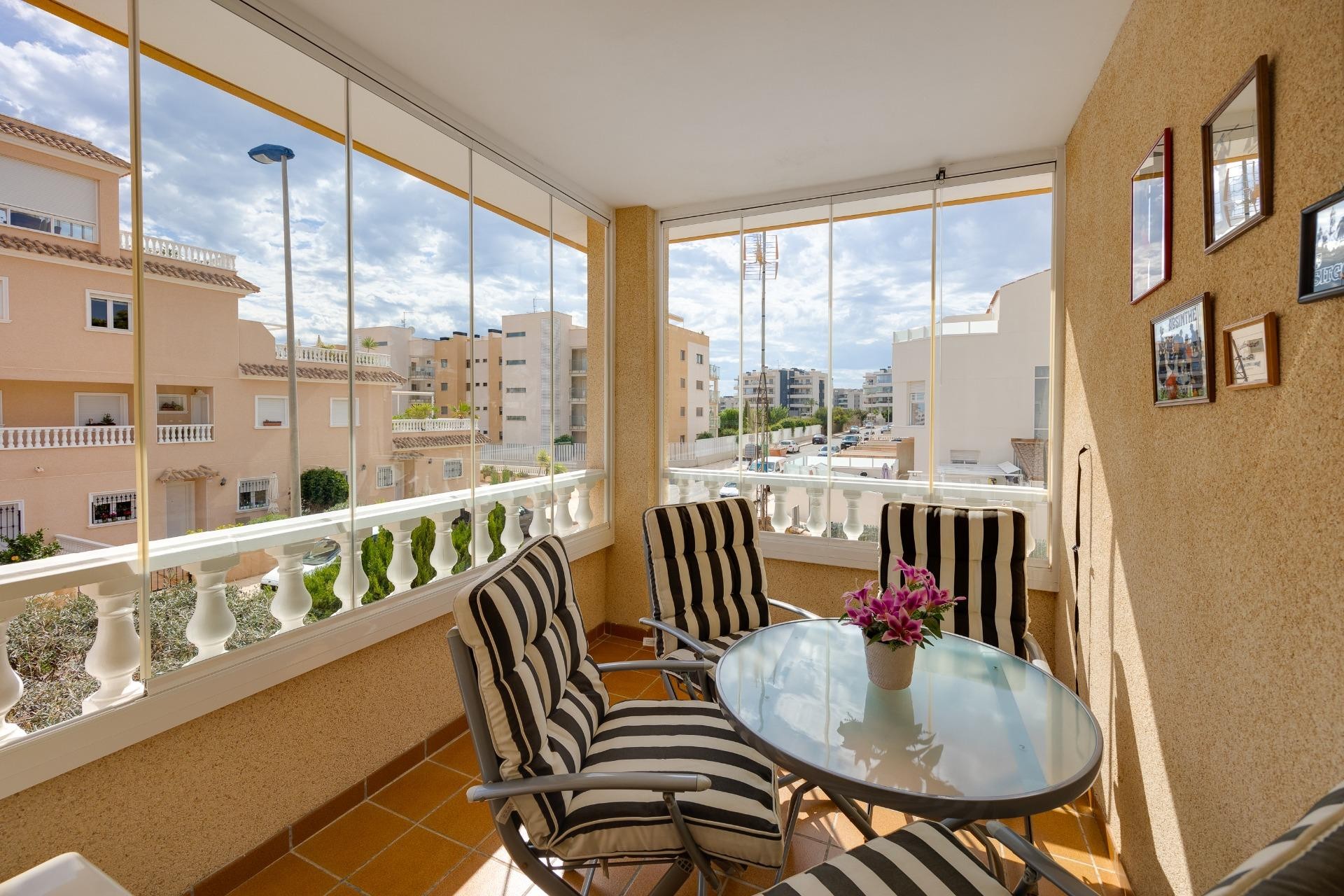 Återförsäljning - Semi Detached - Orihuela Costa - Villamartín