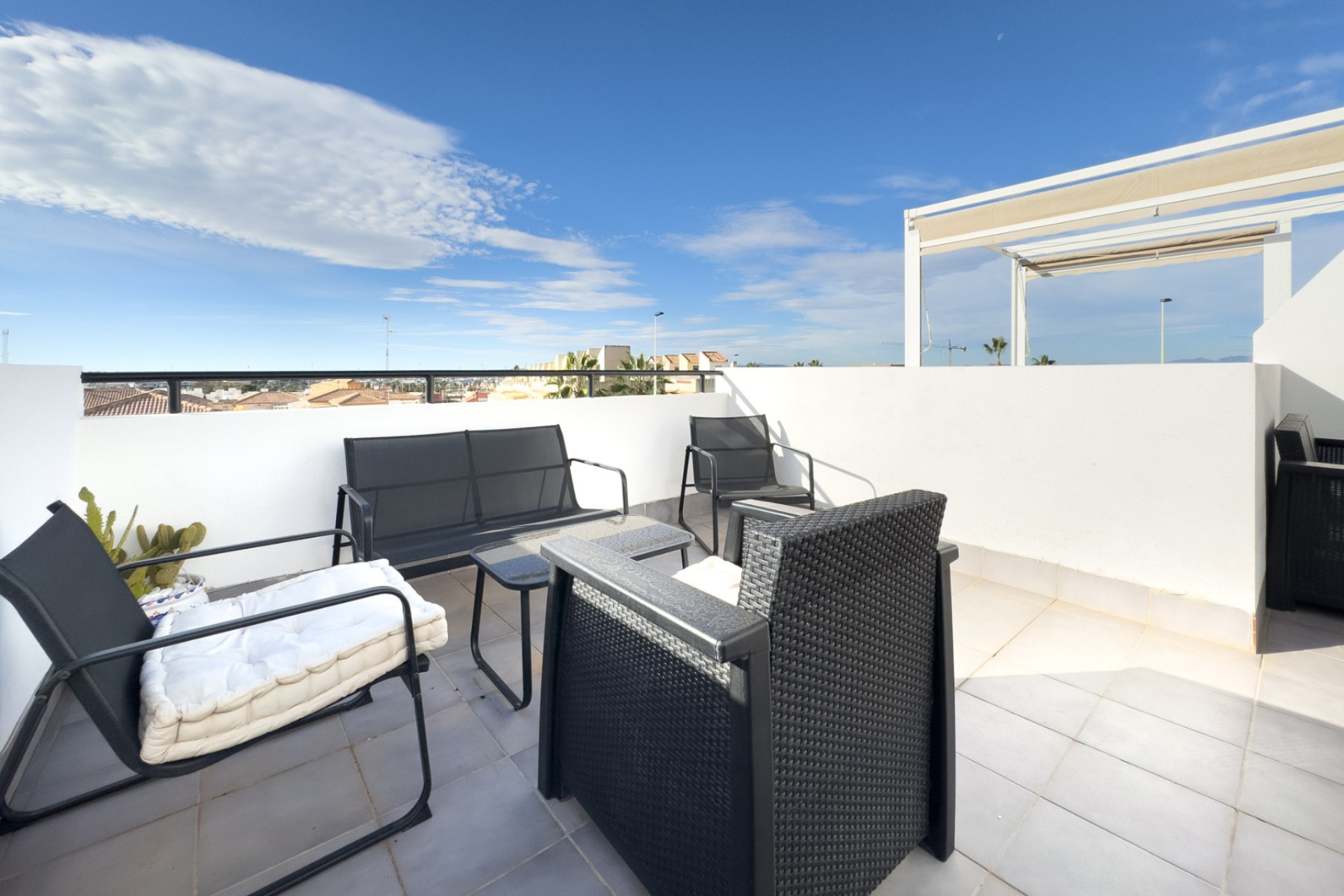 Återförsäljning - Semi Detached - Torrevieja - Costa Blanca