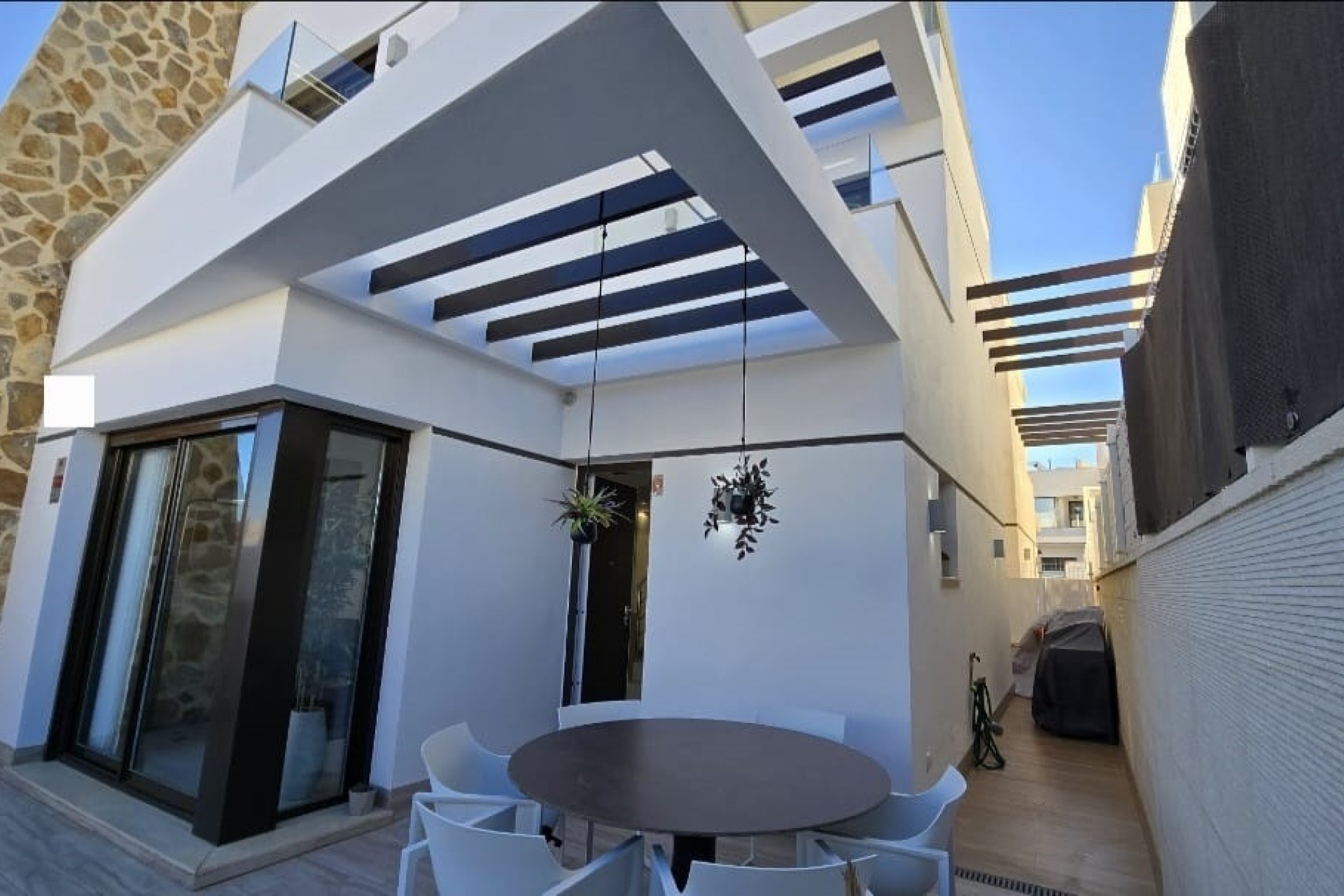 Återförsäljning - Semi Detached - Villamartin - Costa Blanca