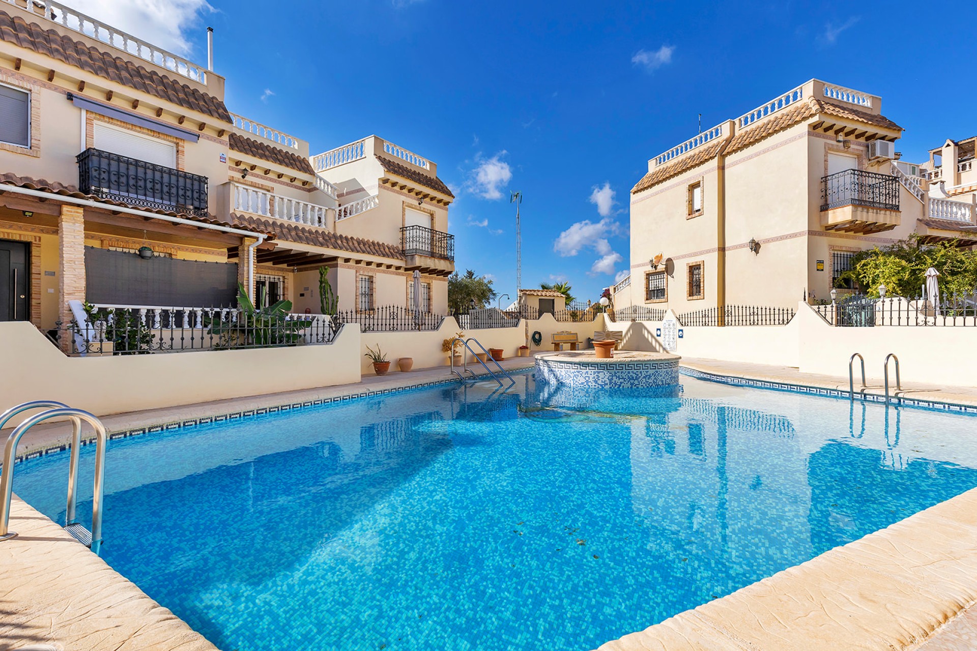 Återförsäljning - Town House - Orihuela Costa - Costa Blanca