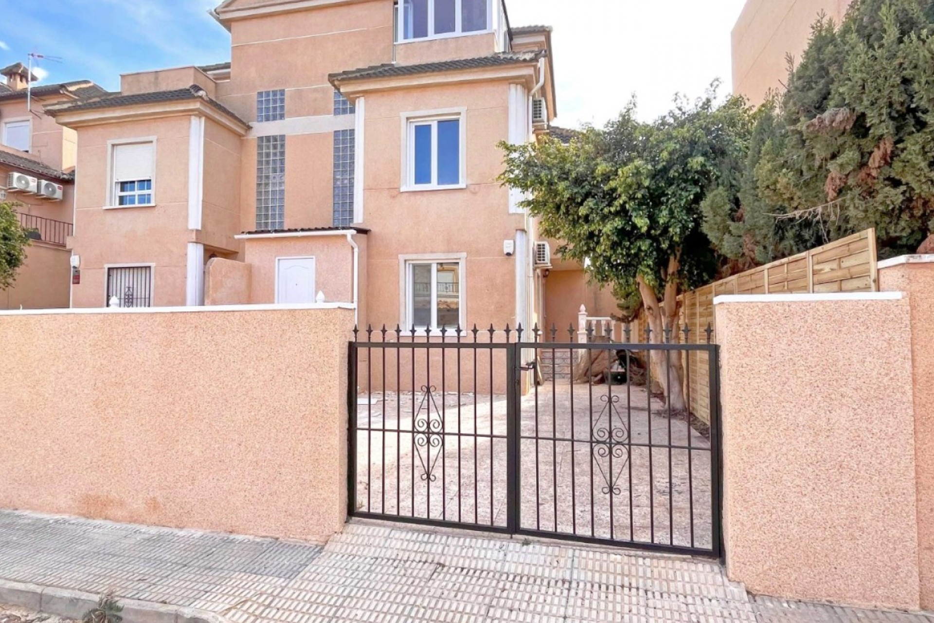 Återförsäljning - Town House - Orihuela Costa - Costa Blanca