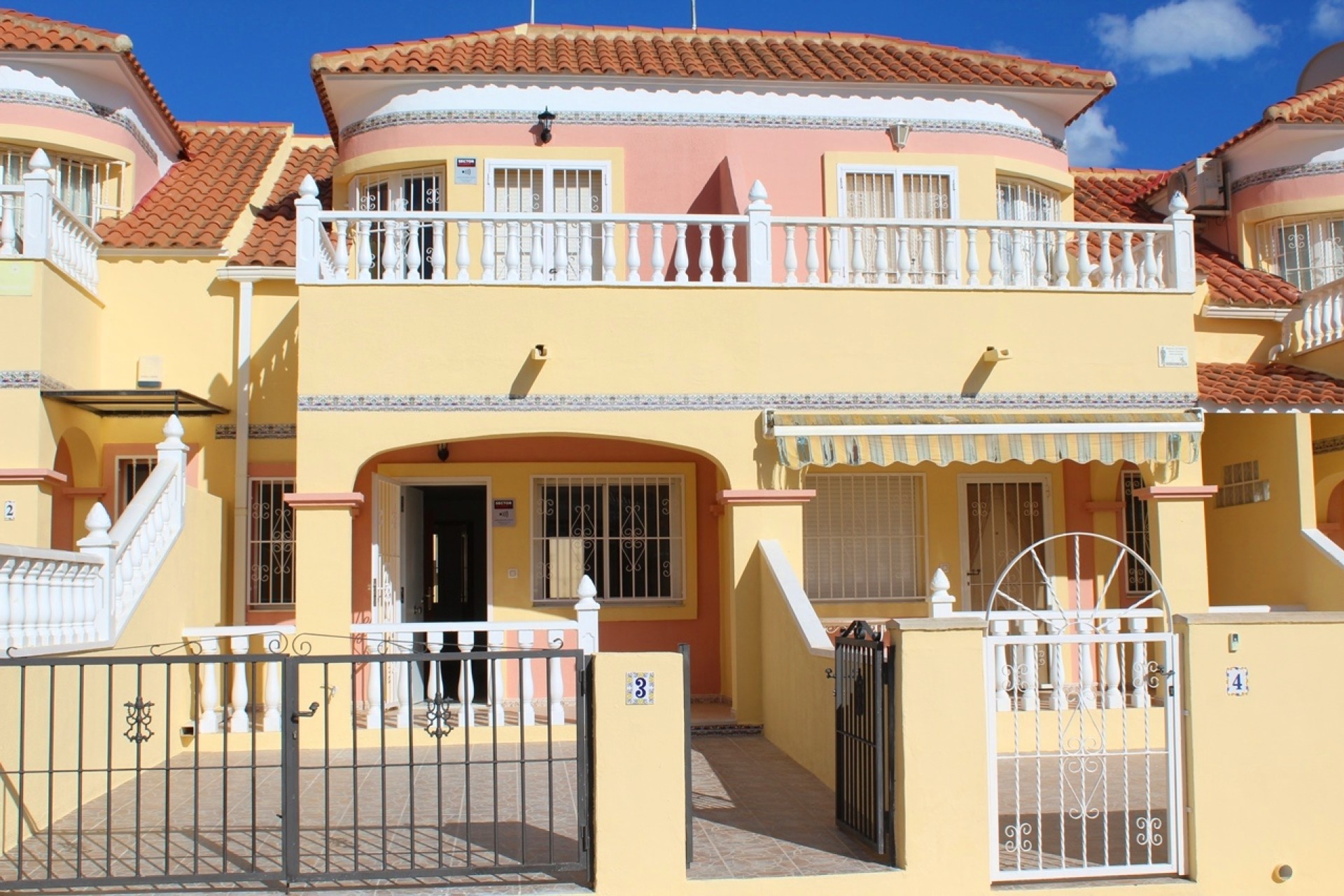 Återförsäljning - Town House - Orihuela Costa - Costa Blanca