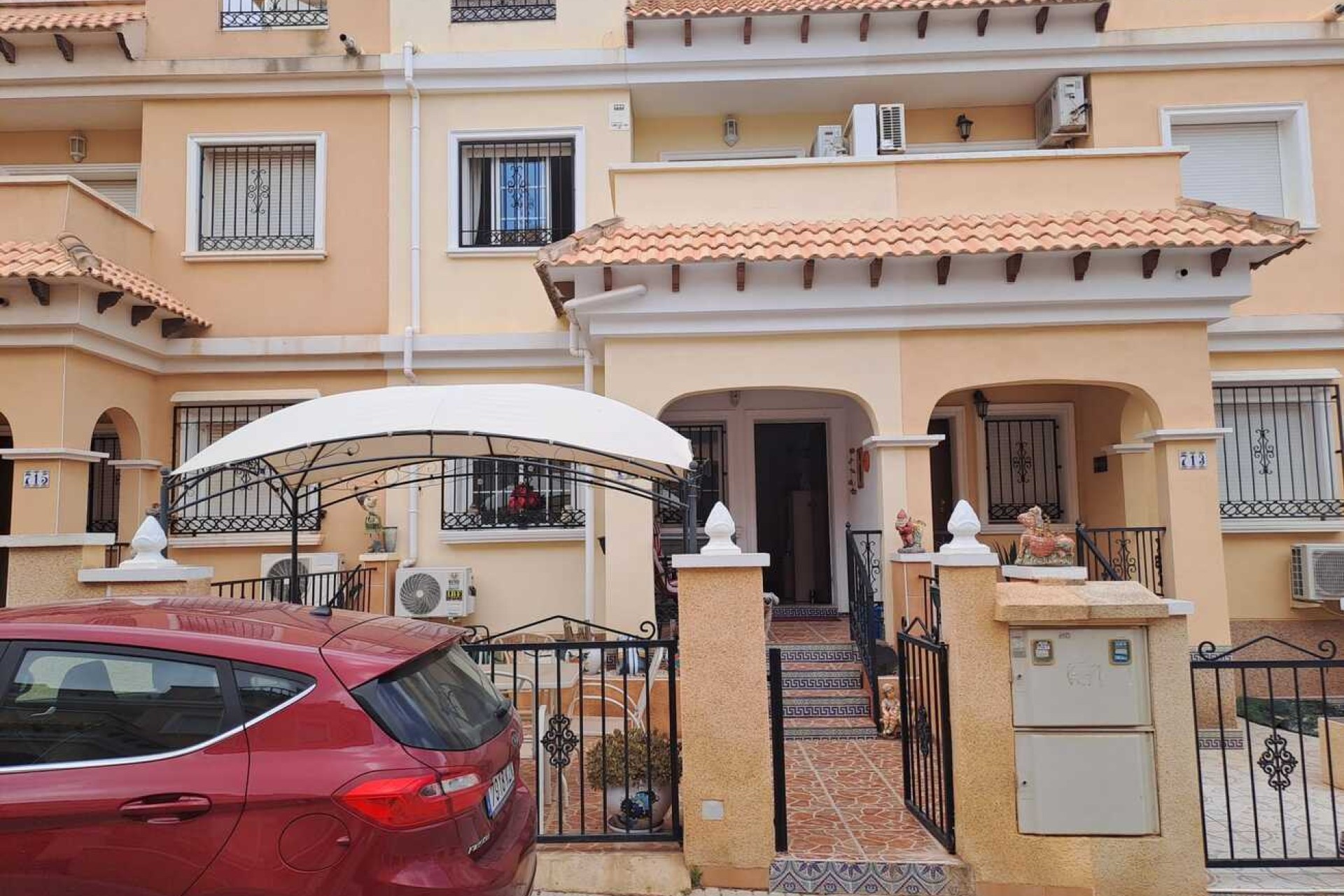 Återförsäljning - Town House - Orihuela Costa - Costa Blanca