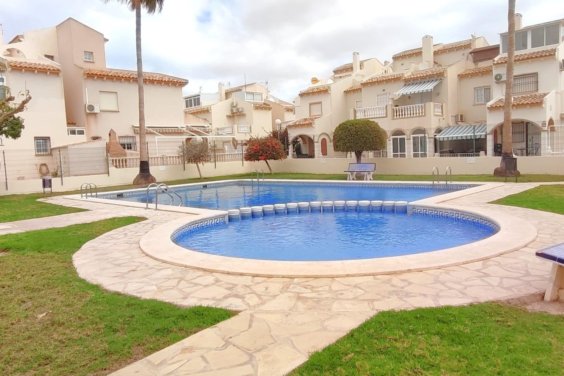 Återförsäljning - Town House - Orihuela Costa - Playa Flamenca