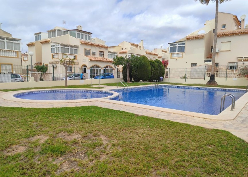 Återförsäljning - Town House - Orihuela Costa - Playa Flamenca