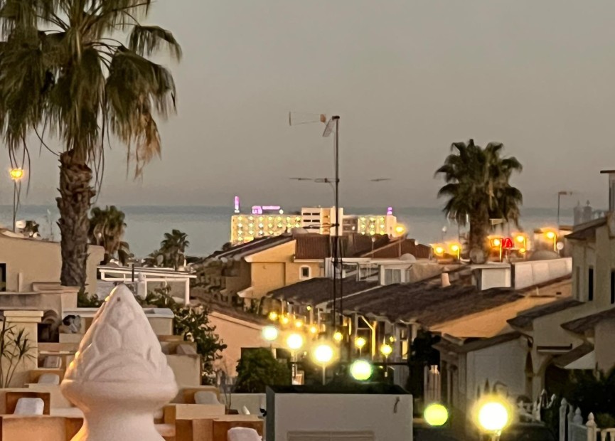 Återförsäljning - Town House - Orihuela Costa - Playa Flamenca