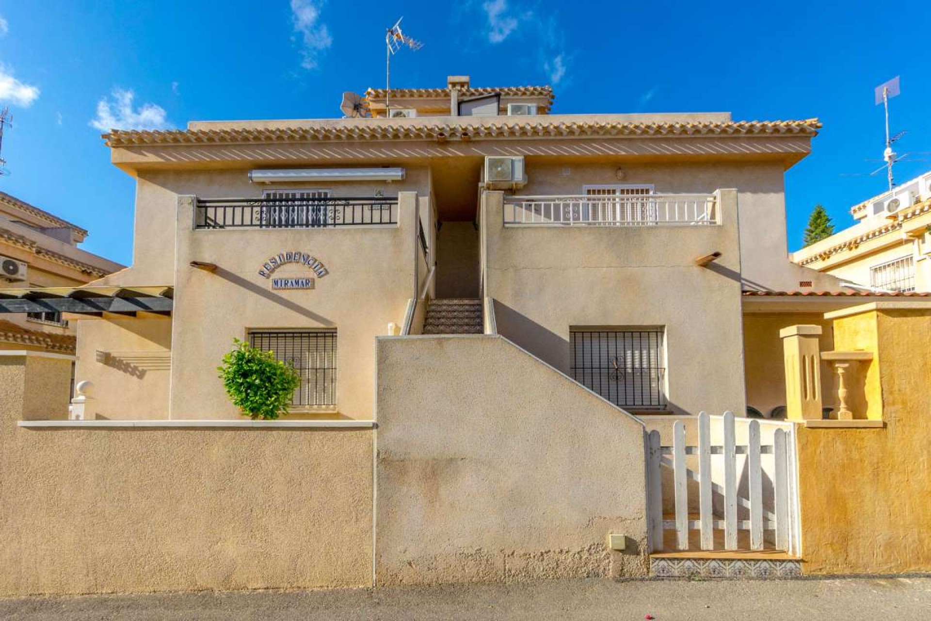 Återförsäljning - Town House - Orihuela - Inland