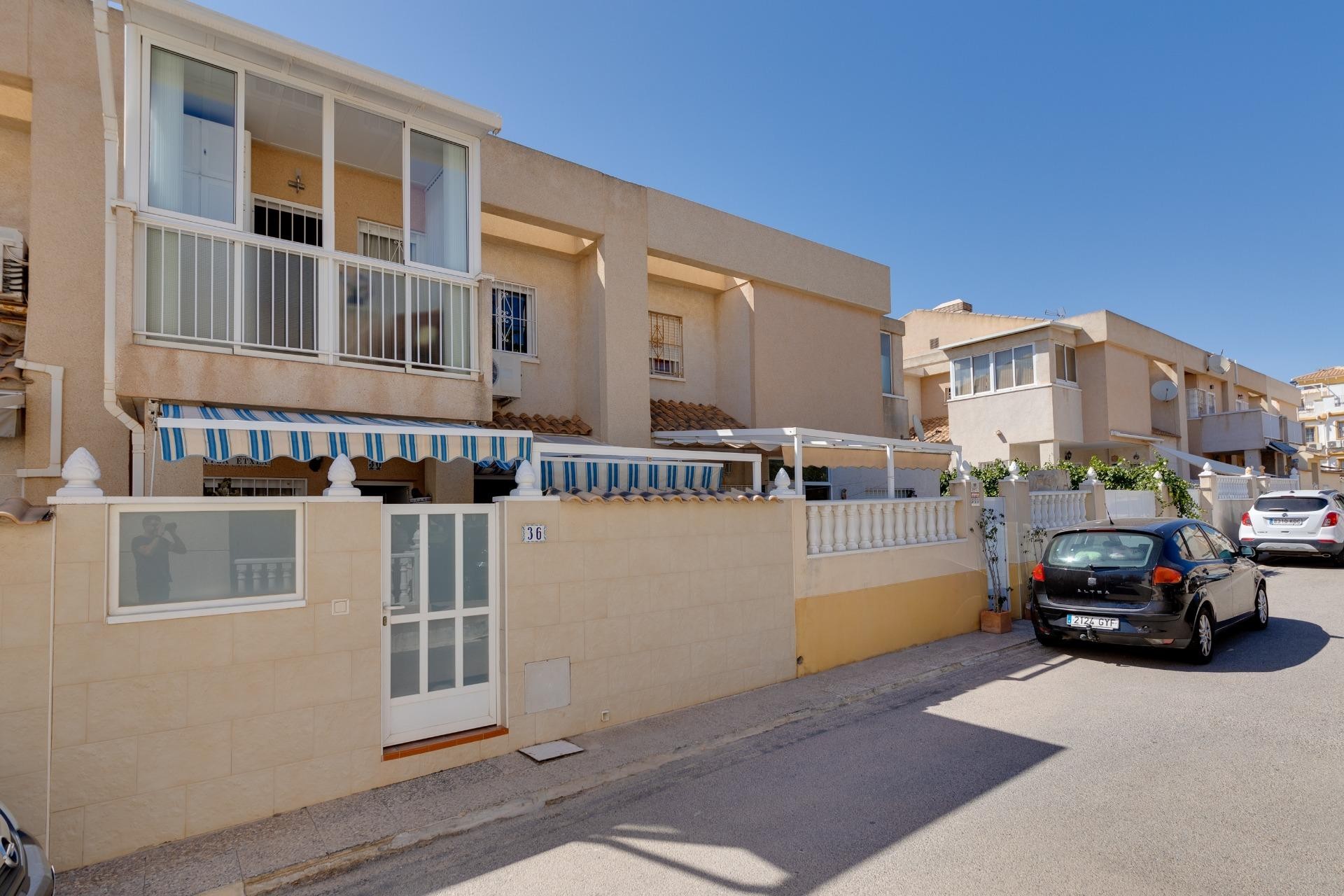 Återförsäljning - Town House - Torrevieja - Aguas Nuevas 2