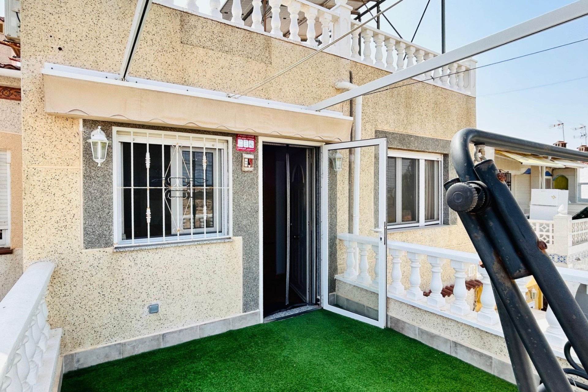 Återförsäljning - Town House - Torrevieja - Costa Blanca