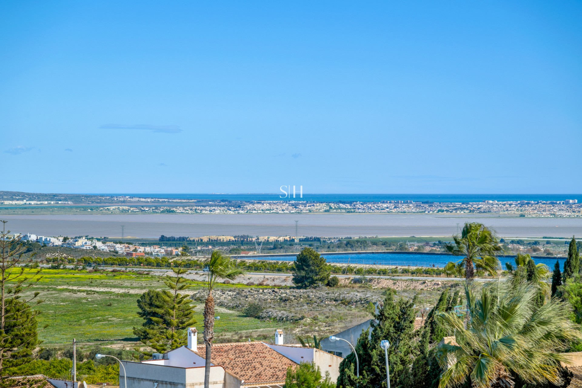 Återförsäljning - Villa - Ciudad De Las Comunicaciones - Costa Blanca