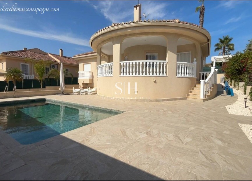 Återförsäljning - Villa - Ciudad Quesada - Benimar