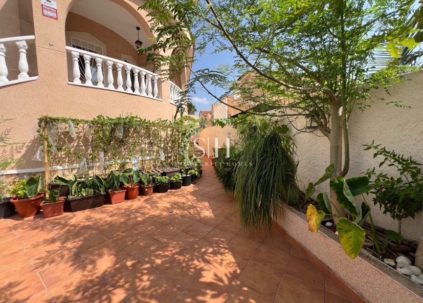 Återförsäljning - Villa - Ciudad Quesada - Costa Blanca
