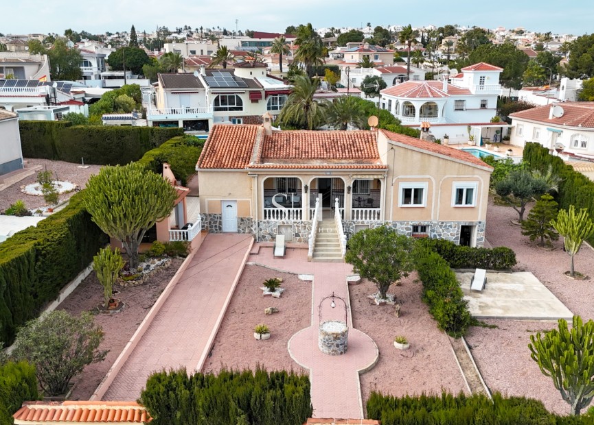 Återförsäljning - Villa - Ciudad Quesada