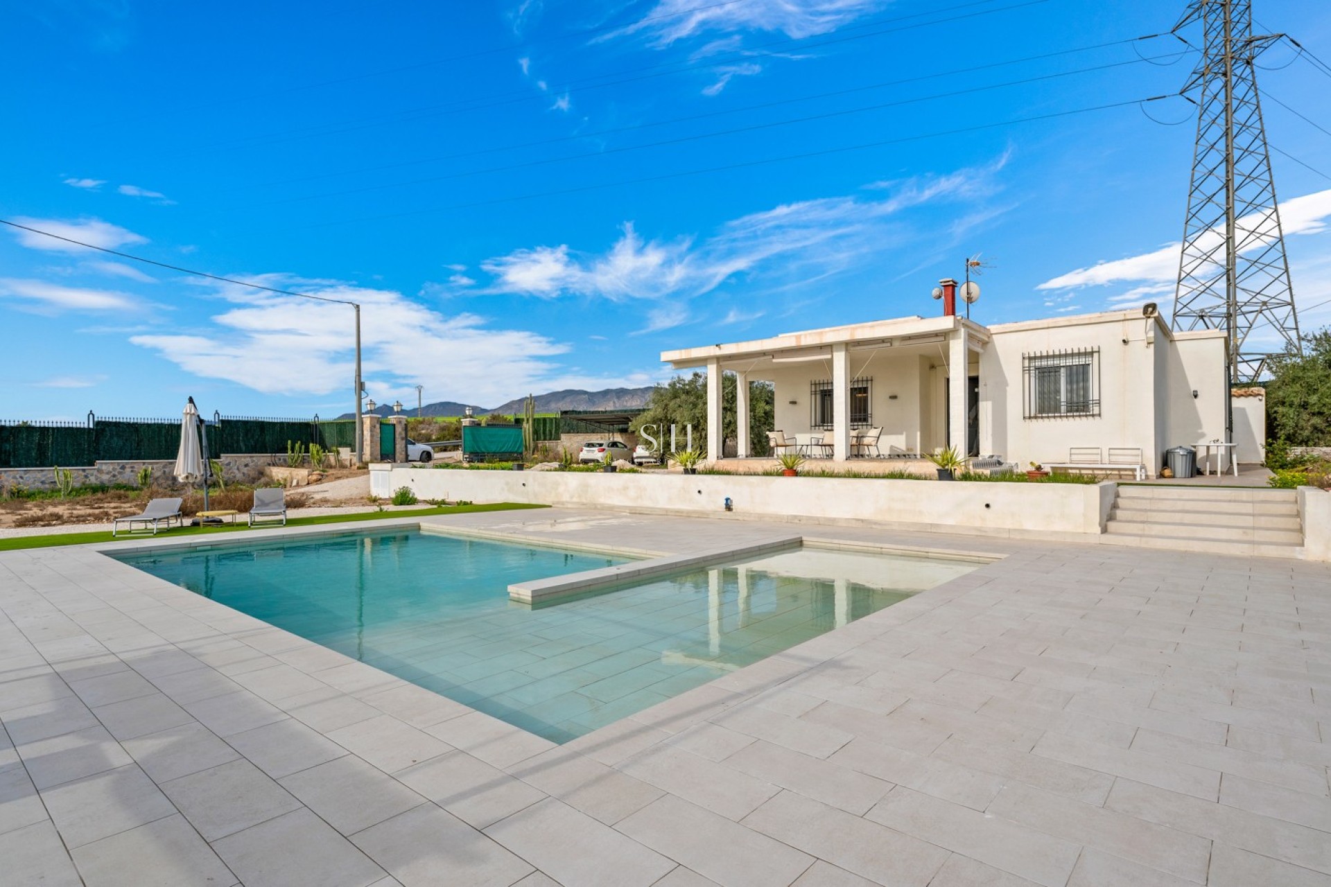 Återförsäljning - Villa - Elche