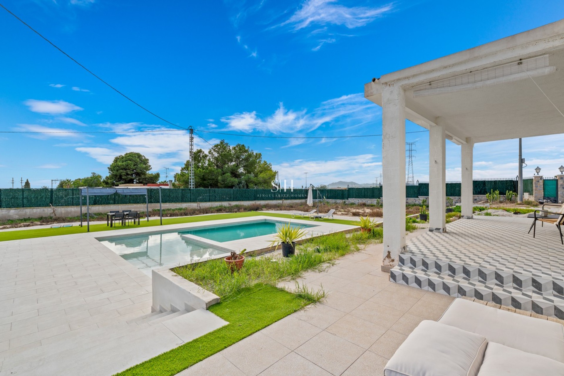 Återförsäljning - Villa - Elche