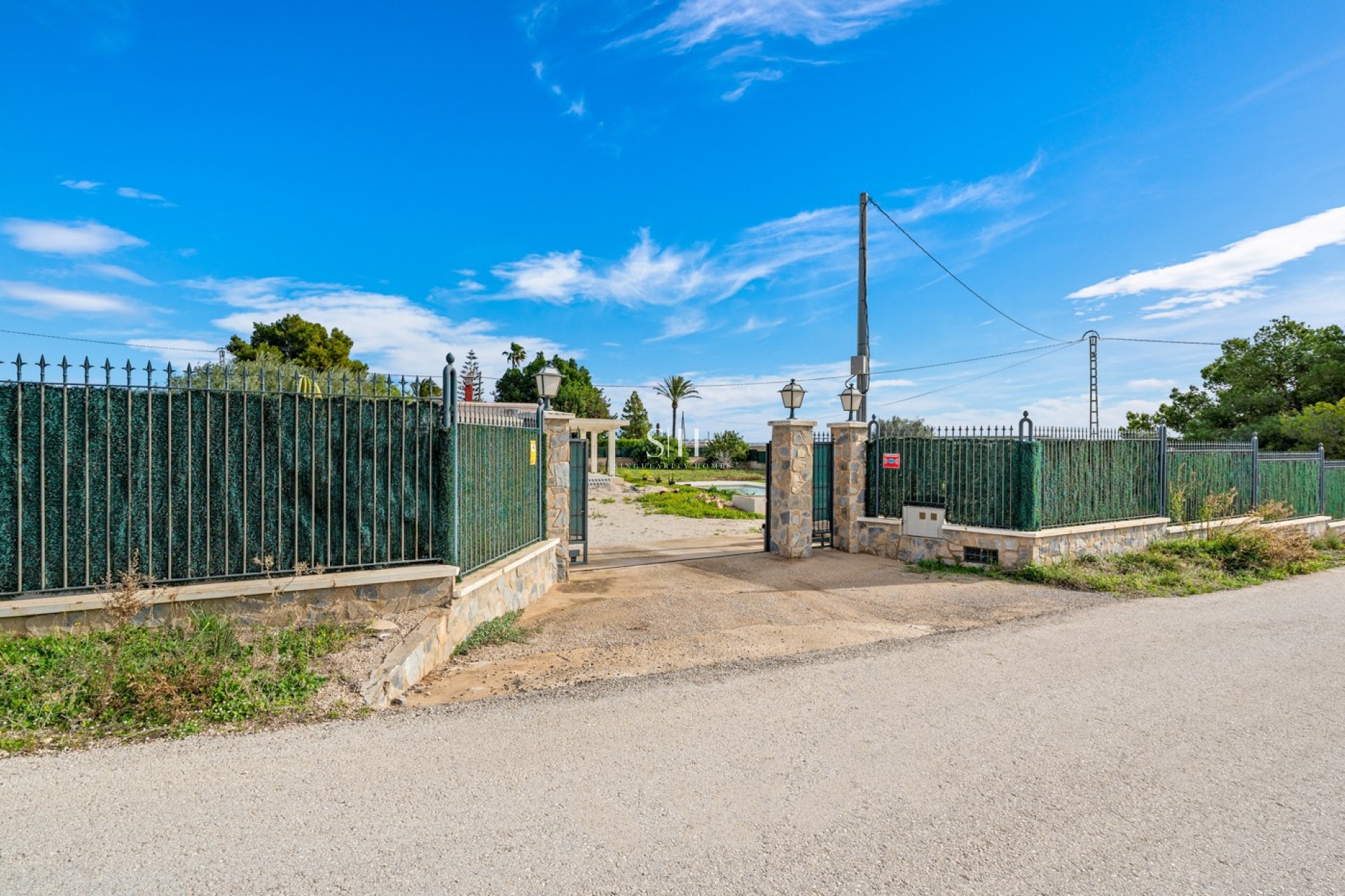 Återförsäljning - Villa - Elche