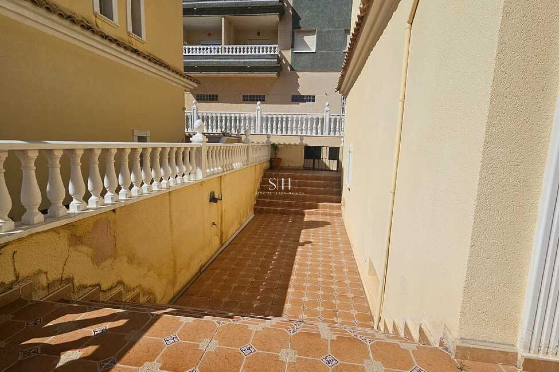 Återförsäljning - Villa - Guardamar del Segura - Campomar