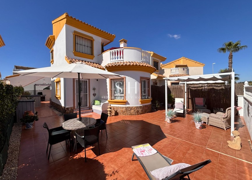 Återförsäljning - Villa - Guardamar del Segura - Costa Blanca