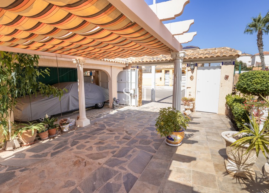 Återförsäljning - Villa - La Regia - Costa Blanca