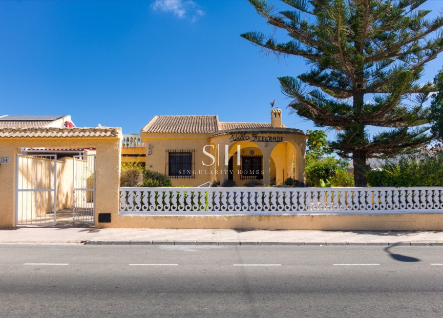 Återförsäljning - Villa - La Siesta - Costa Blanca