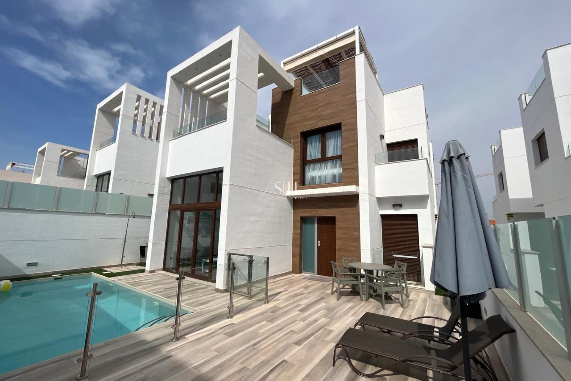 Återförsäljning - Villa - Los Balcones - Costa Blanca