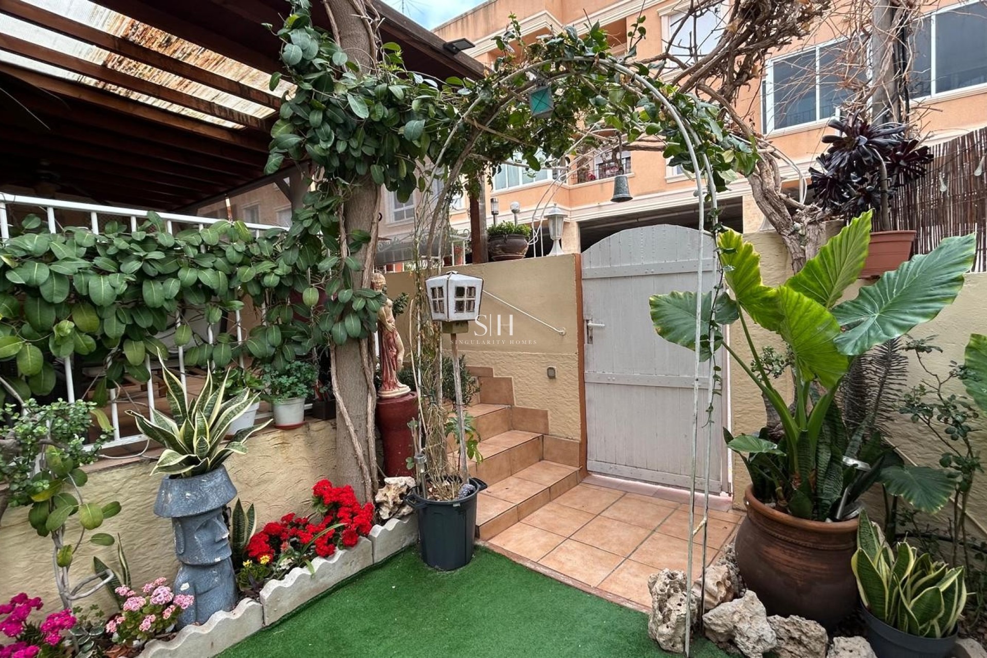 Återförsäljning - Villa - Los Montesinos - Costa Blanca