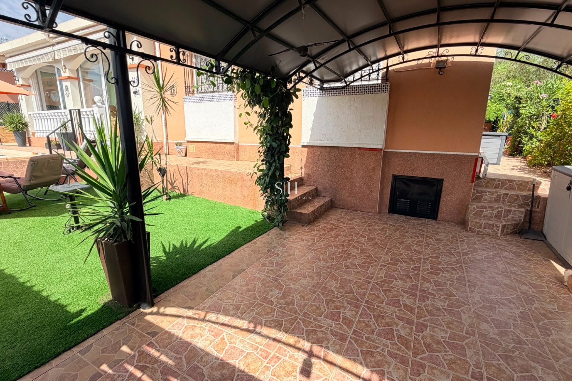 Återförsäljning - Villa - Los Montesinos - Costa Blanca