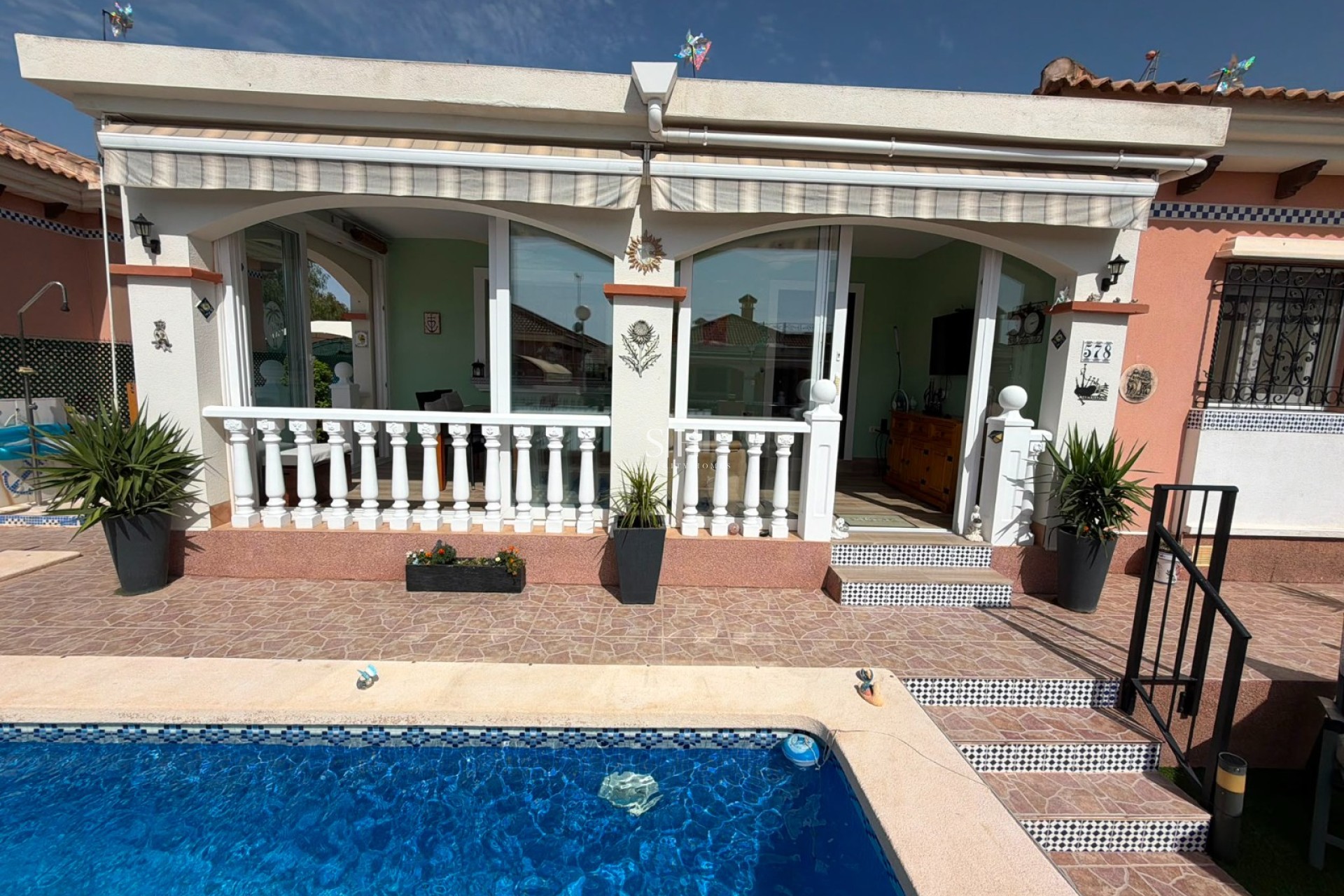 Återförsäljning - Villa - Los Montesinos - Costa Blanca