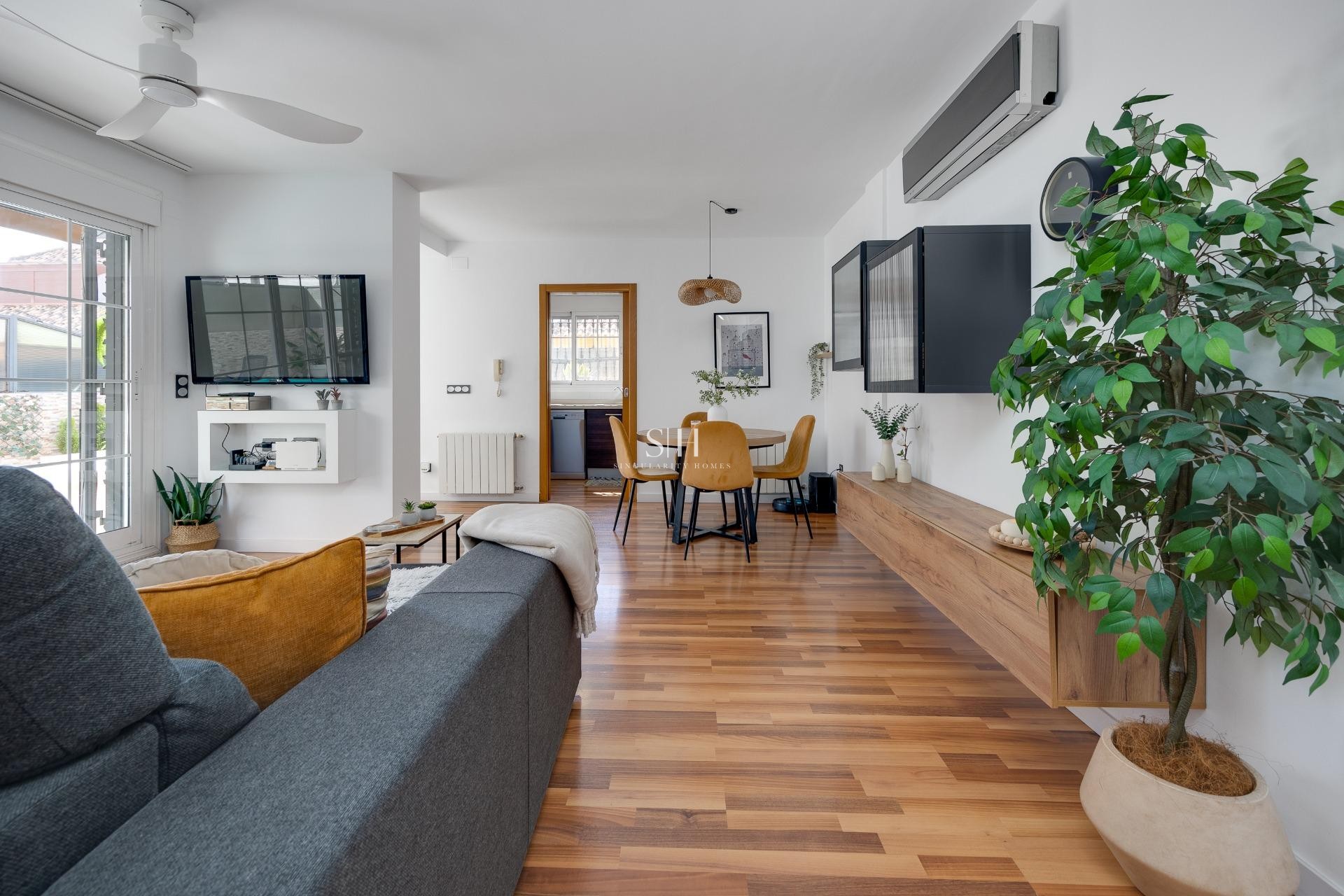 Återförsäljning - Villa - Los Montesinos - La Herrada