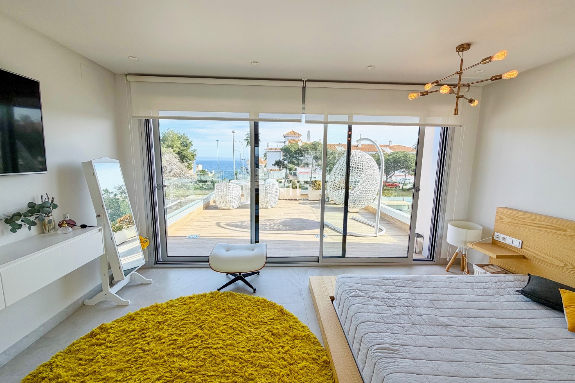 Återförsäljning - Villa - Orihuela Costa - Campoamor