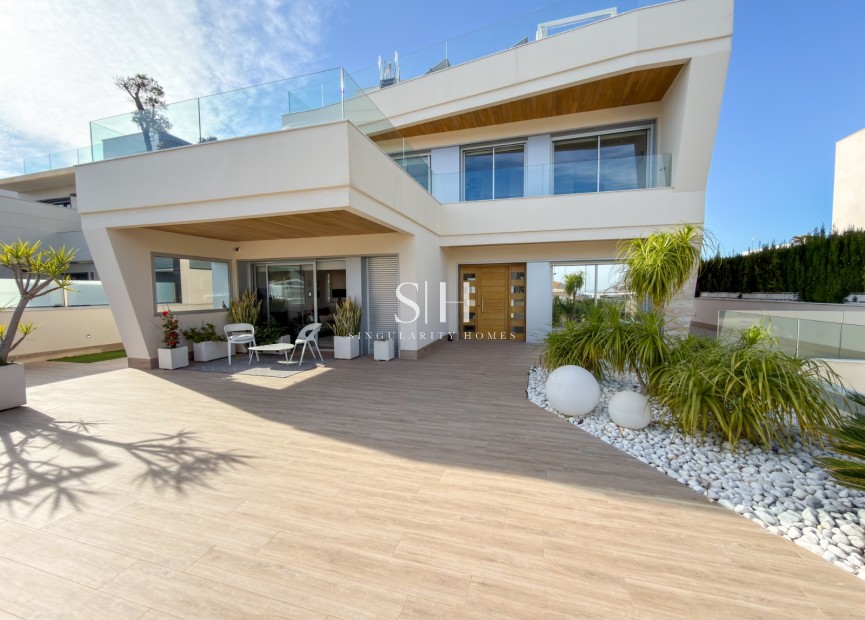 Återförsäljning - Villa - Orihuela Costa - Campoamor