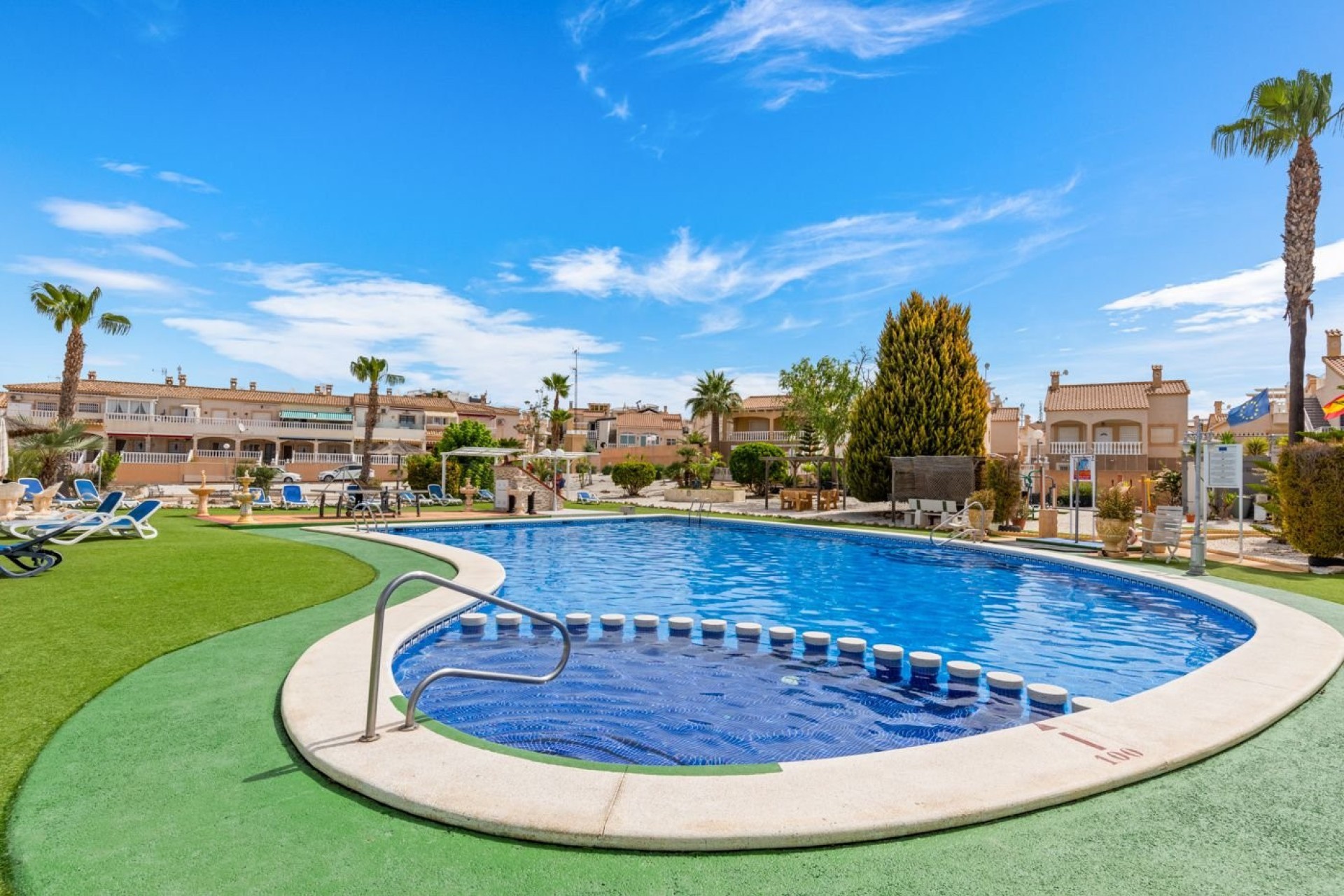 Återförsäljning - Villa - Orihuela Costa - Costa Blanca