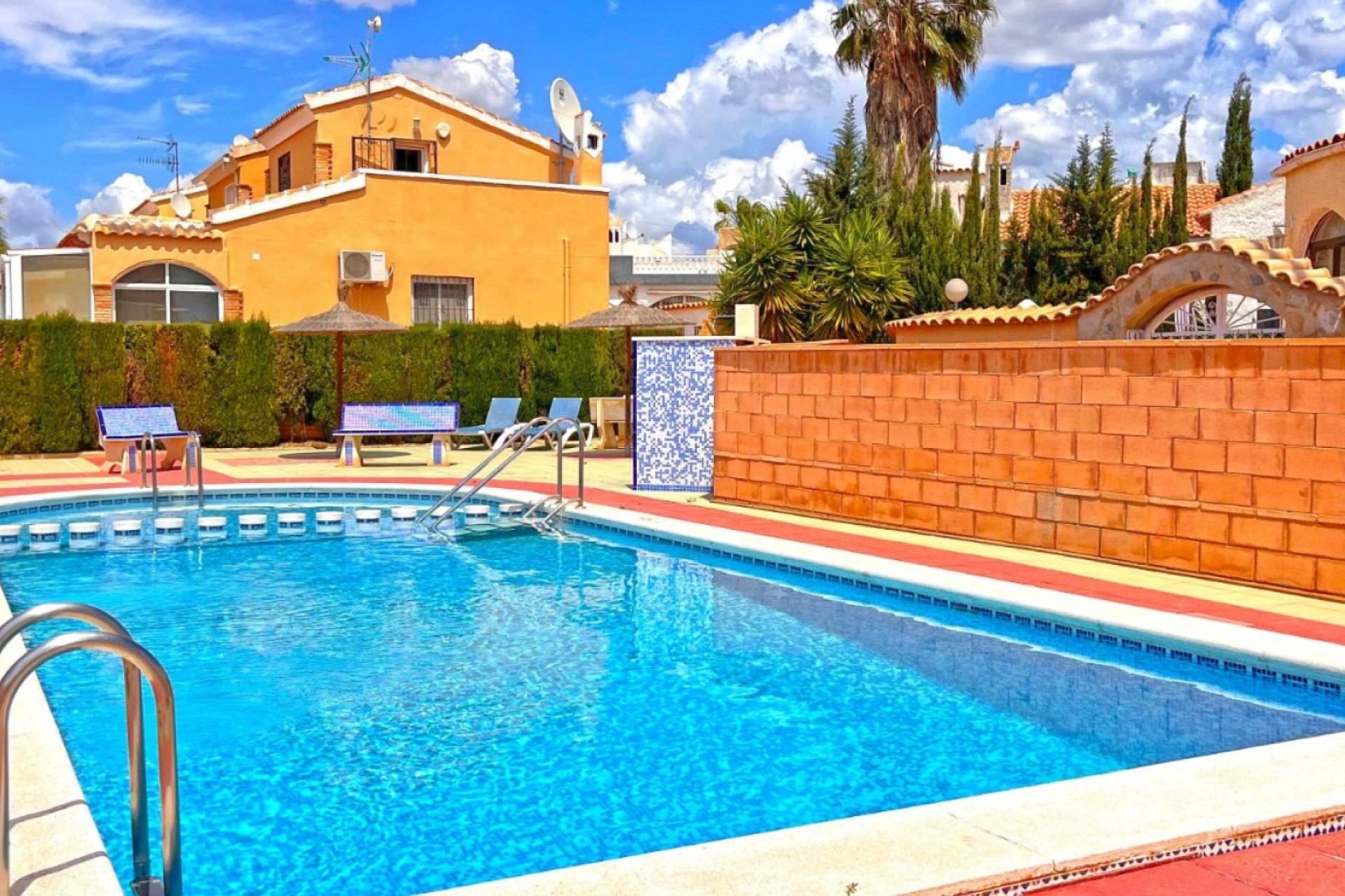 Återförsäljning - Villa - Orihuela Costa - Costa Blanca