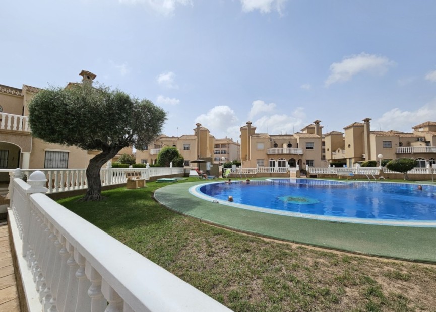 Återförsäljning - Villa - Orihuela Costa - Costa Blanca