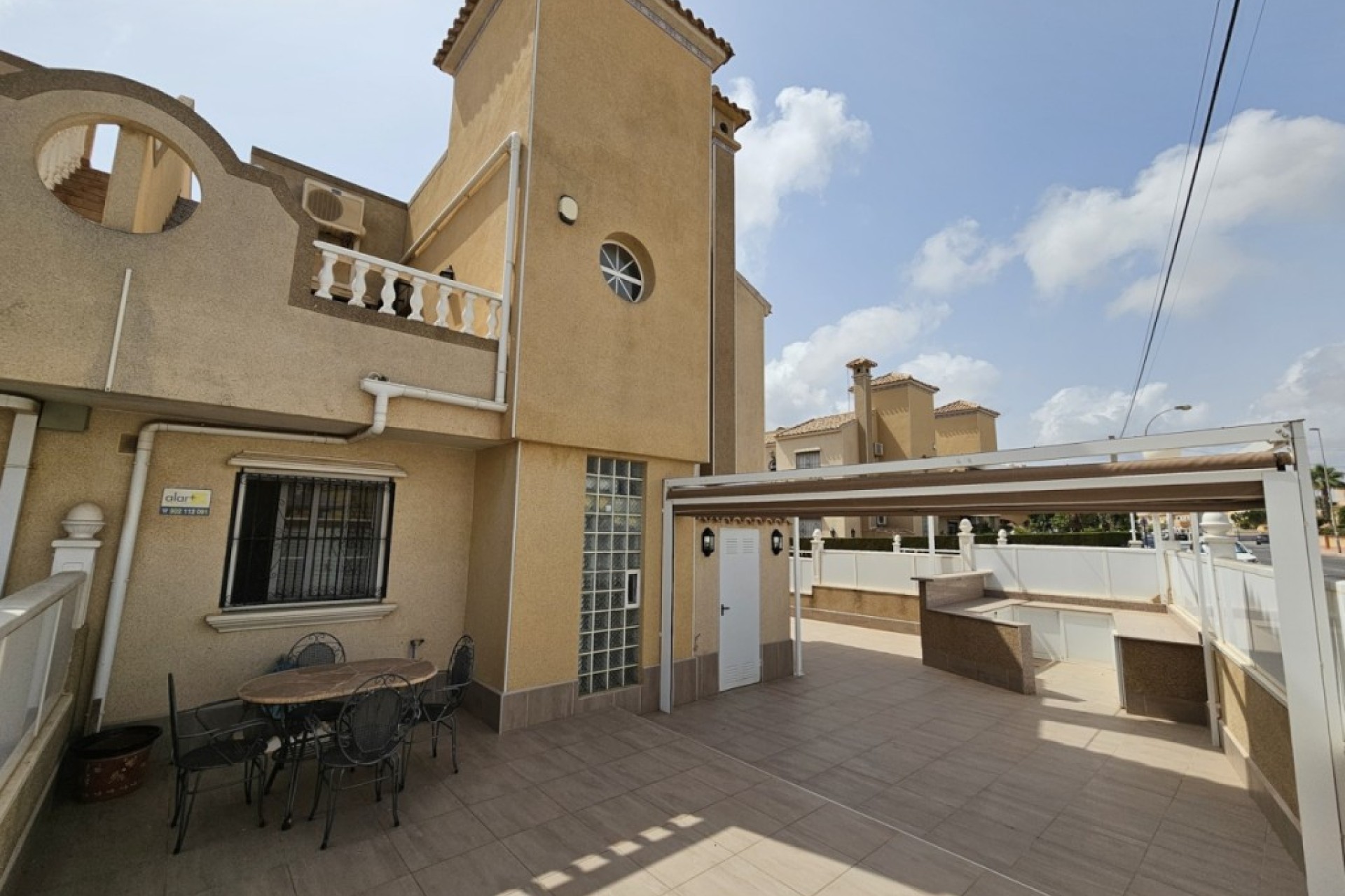 Återförsäljning - Villa - Orihuela Costa - Costa Blanca