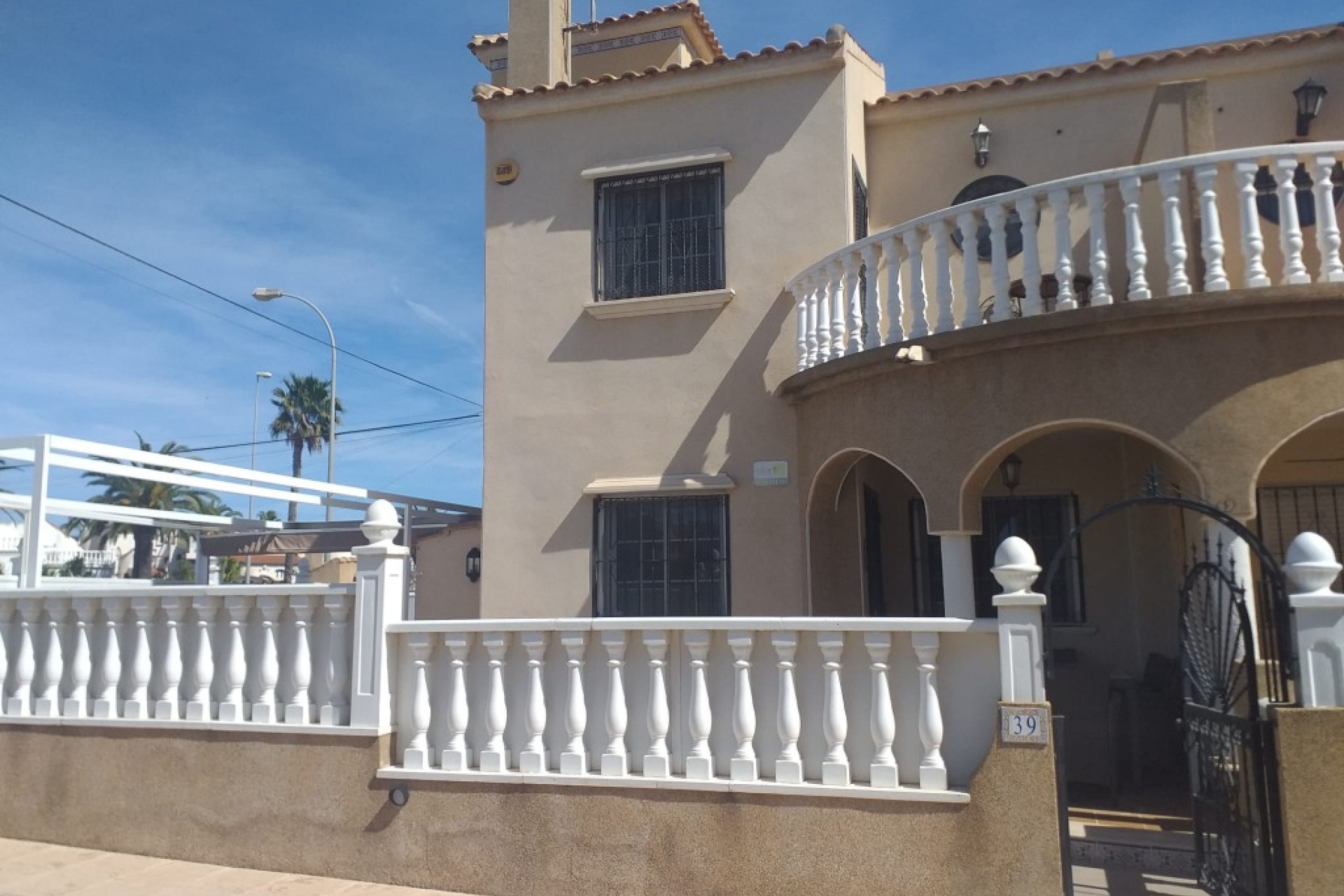 Återförsäljning - Villa - Orihuela Costa - Costa Blanca