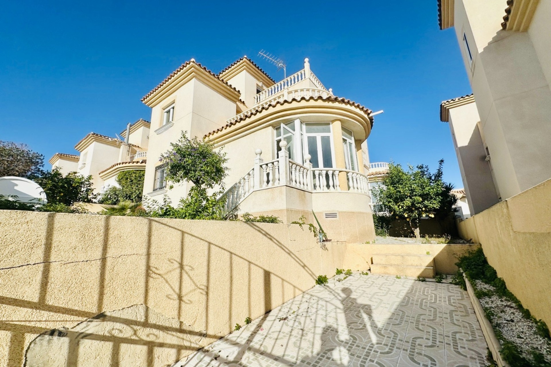 Återförsäljning - Villa - Orihuela Costa - Costa Blanca