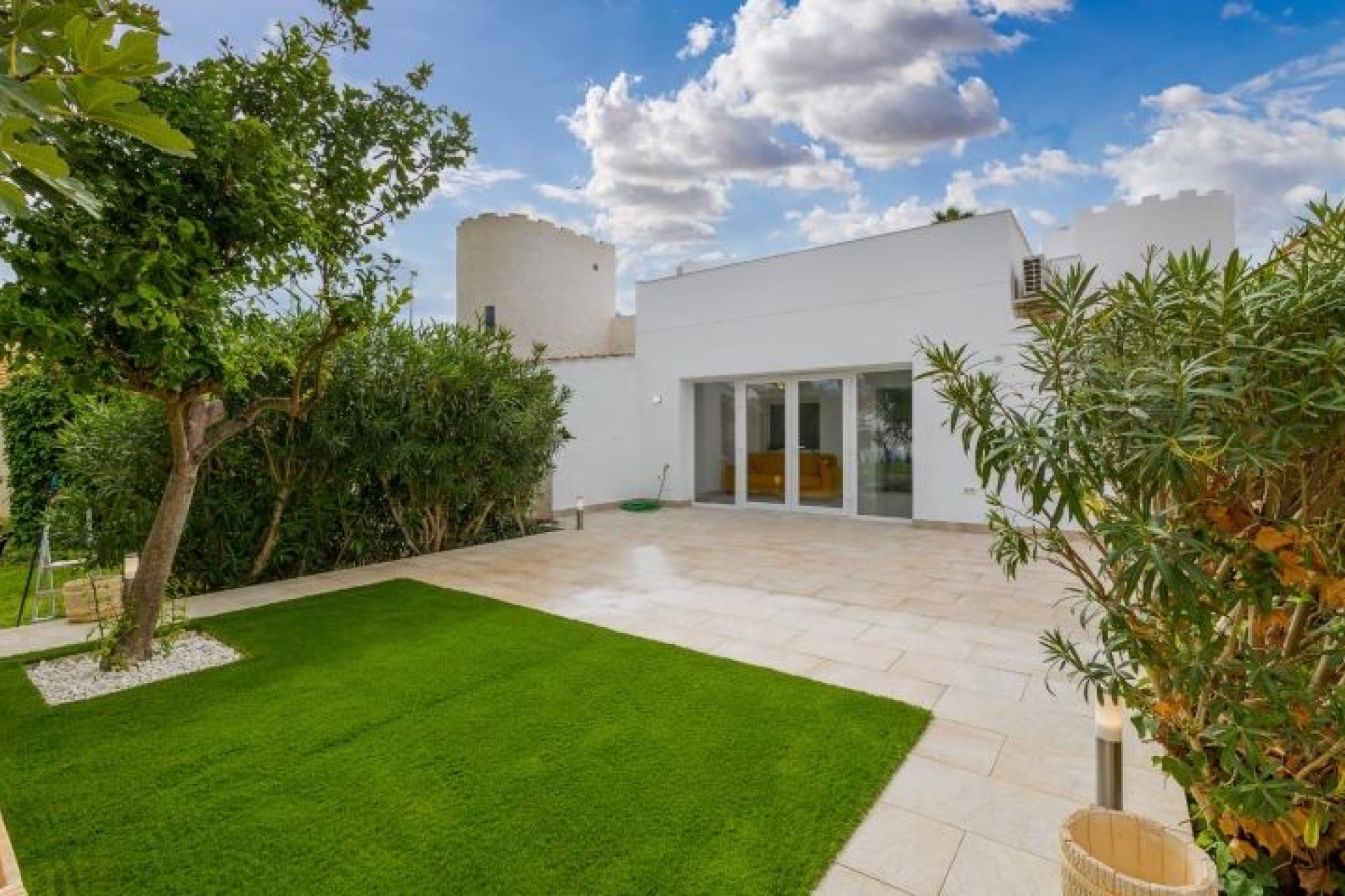 Återförsäljning - Villa - Orihuela Costa - Costa Blanca