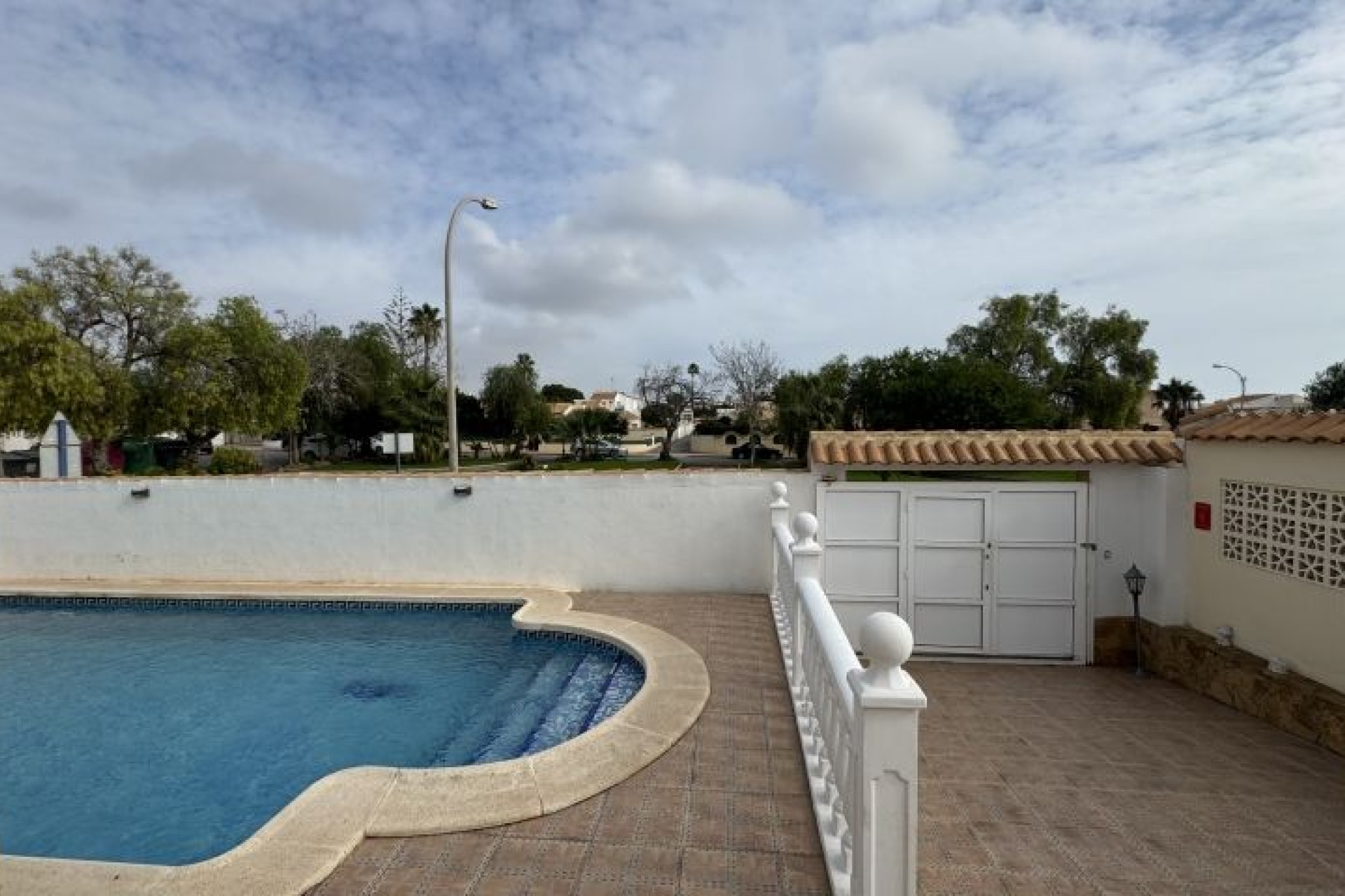 Återförsäljning - Villa - Orihuela Costa - Costa Blanca