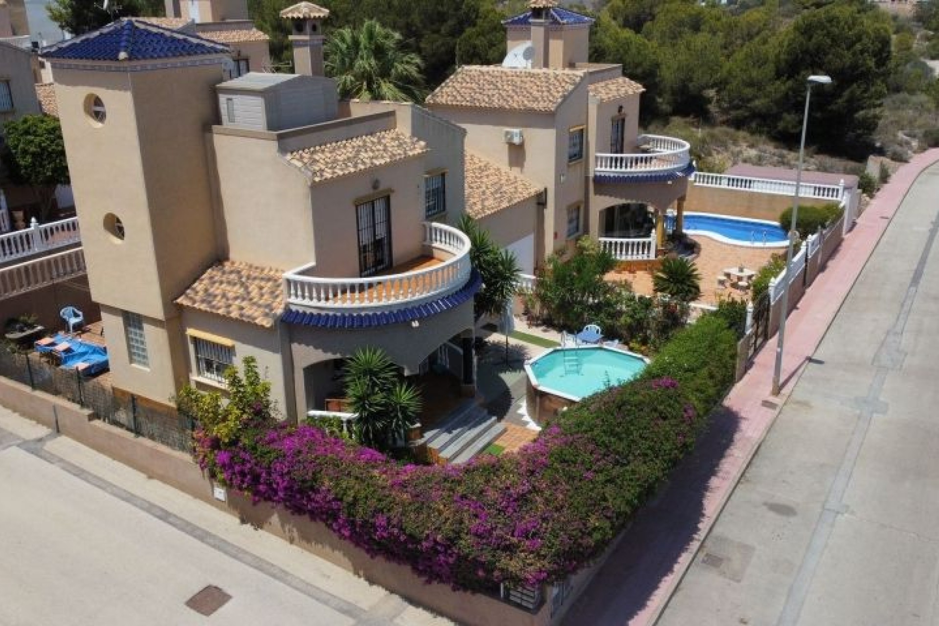 Återförsäljning - Villa - Orihuela Costa - Costa Blanca