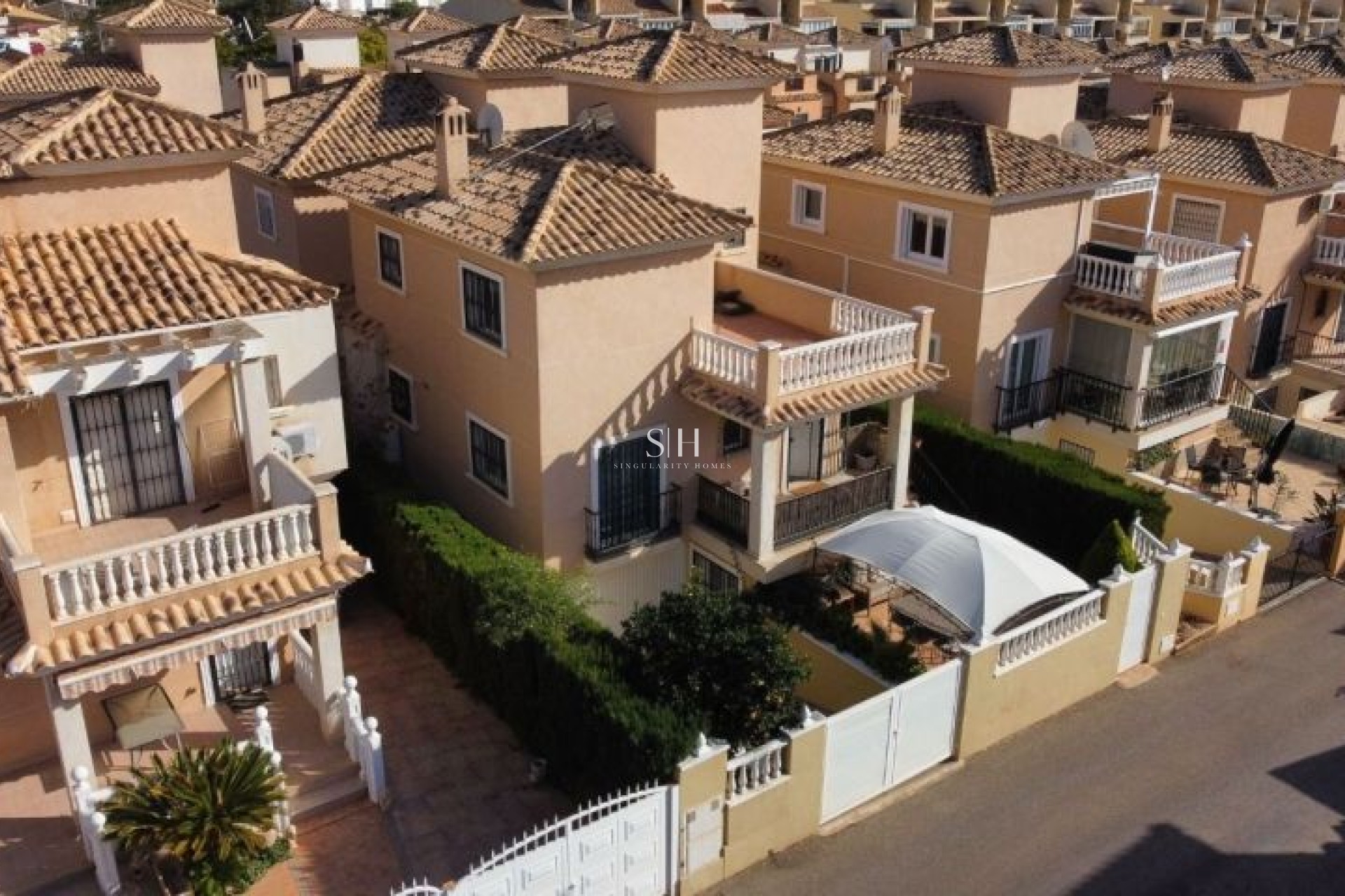 Återförsäljning - Villa - Orihuela Costa - Costa Blanca