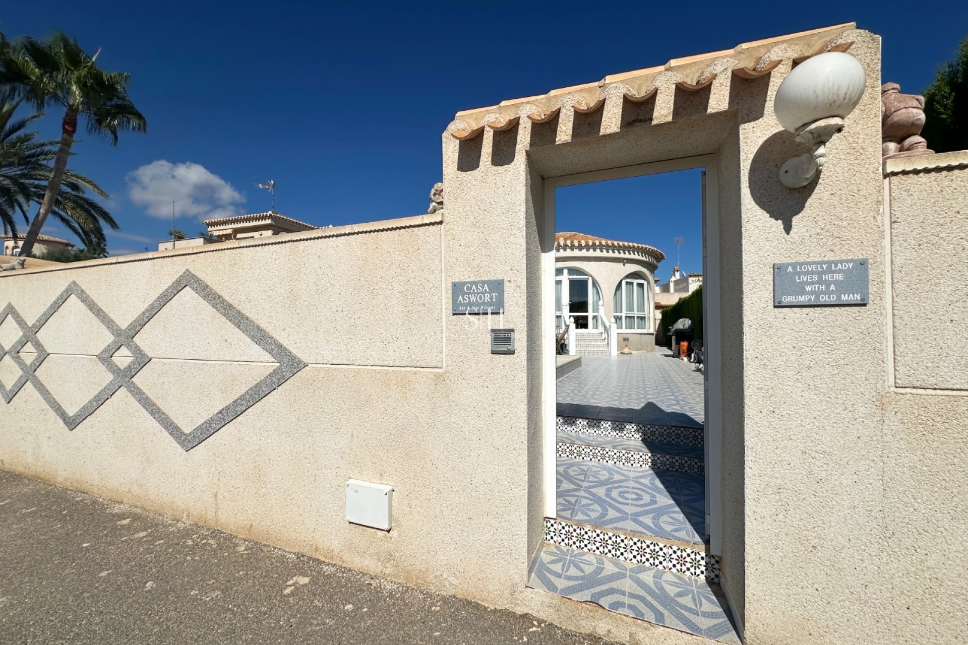 Återförsäljning - Villa - Orihuela Costa - Costa Blanca