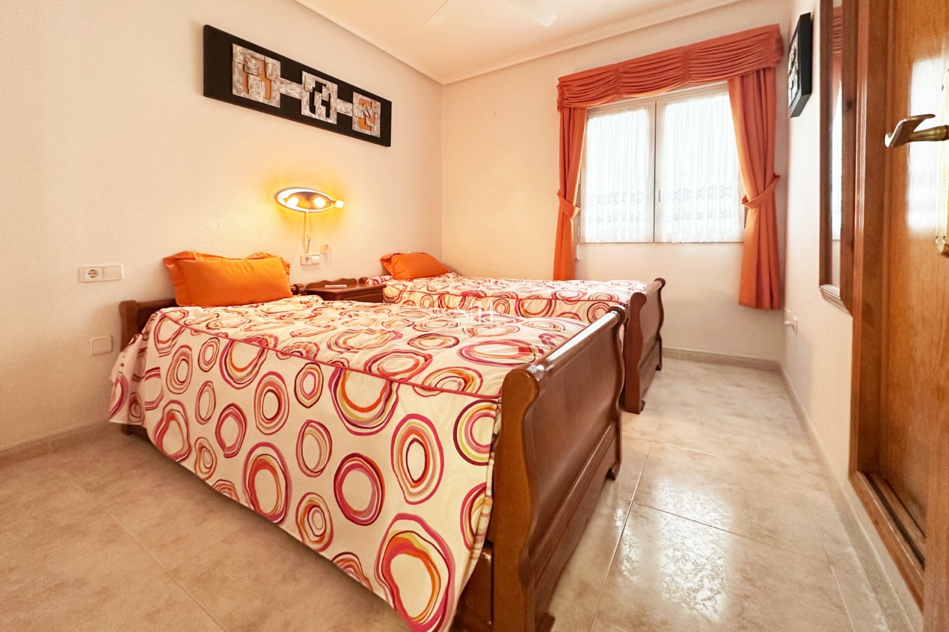 Återförsäljning - Villa - Orihuela Costa - Costa Blanca