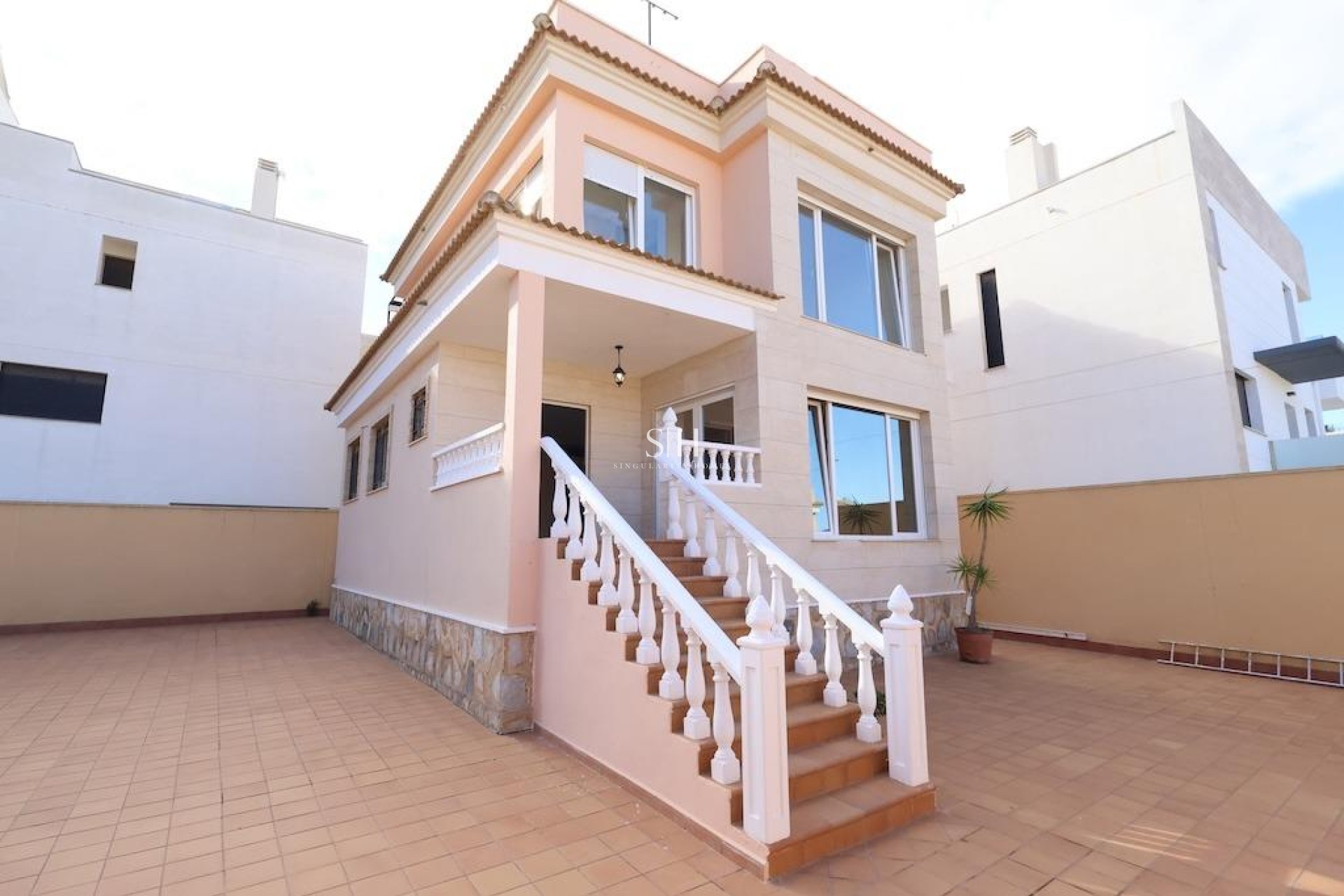 Återförsäljning - Villa - Orihuela Costa - Costa Blanca