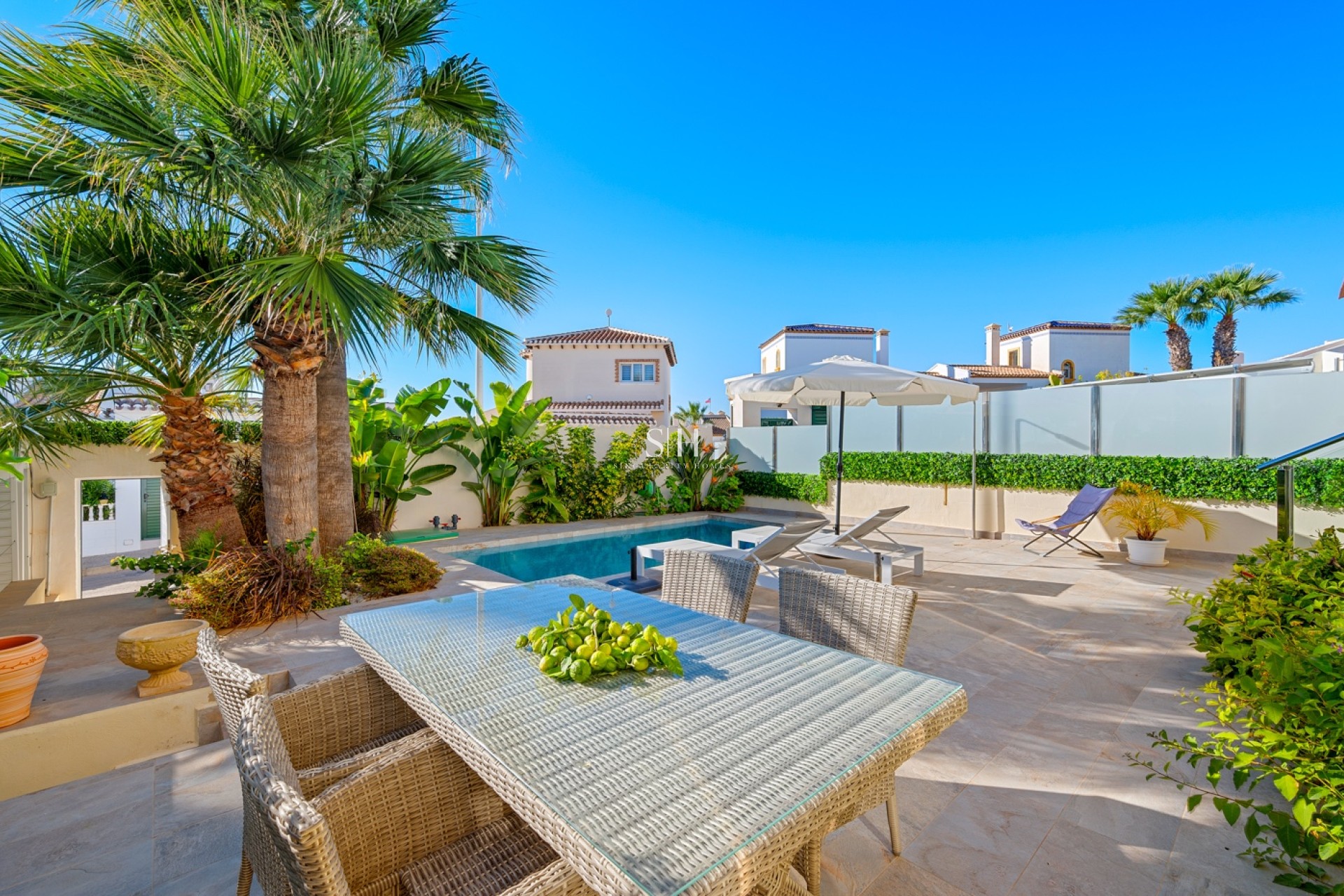 Återförsäljning - Villa - Orihuela Costa - Costa Blanca