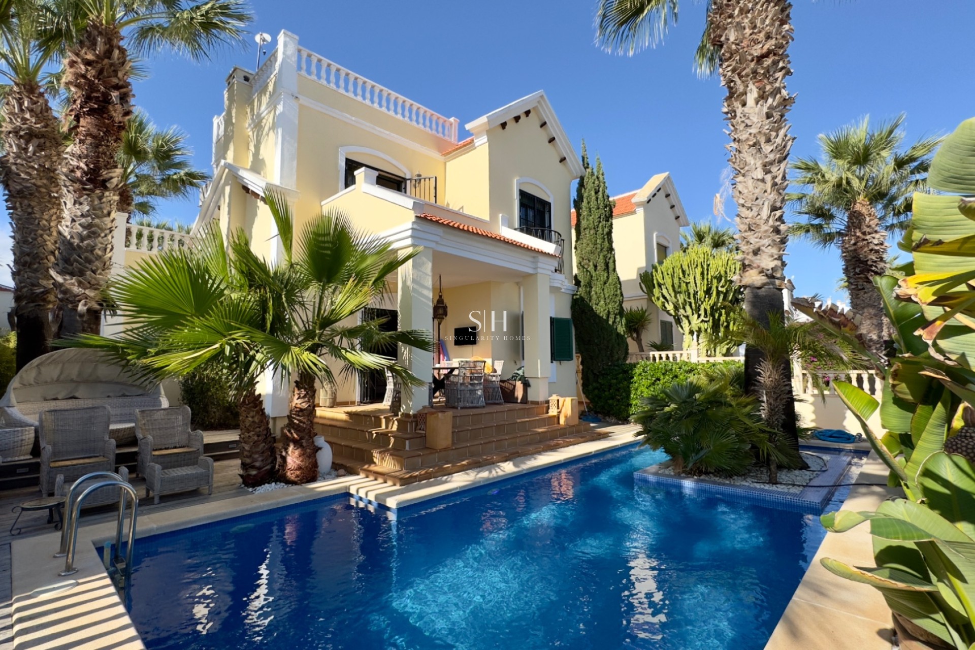 Återförsäljning - Villa - Orihuela Costa - Costa Blanca