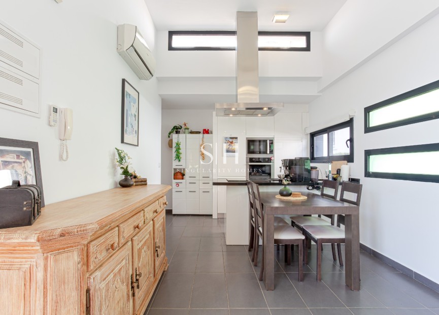 Återförsäljning - Villa - Orihuela Costa - Costa Blanca