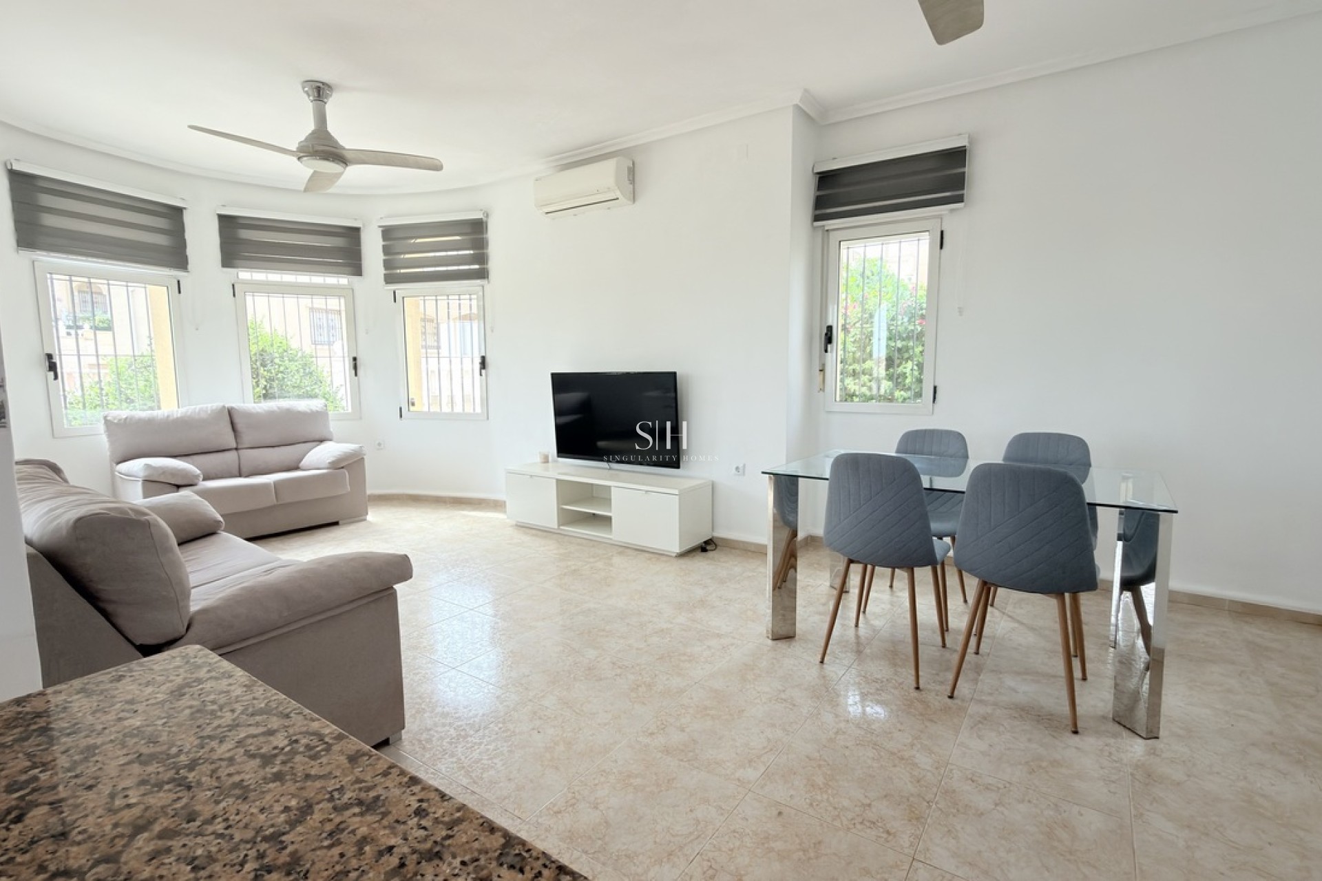 Återförsäljning - Villa - Orihuela Costa - Costa Blanca