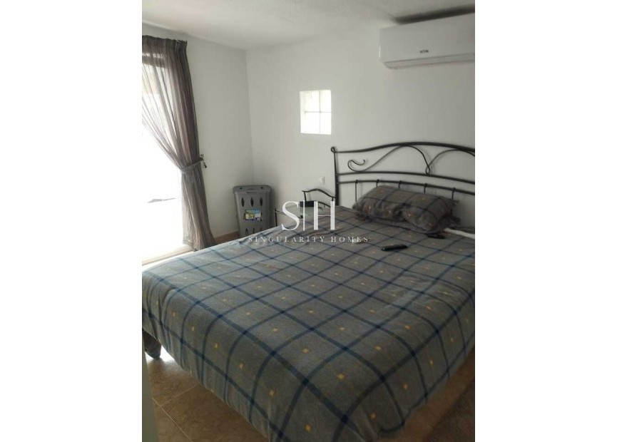 Återförsäljning - Villa - Orihuela Costa - Costa Blanca